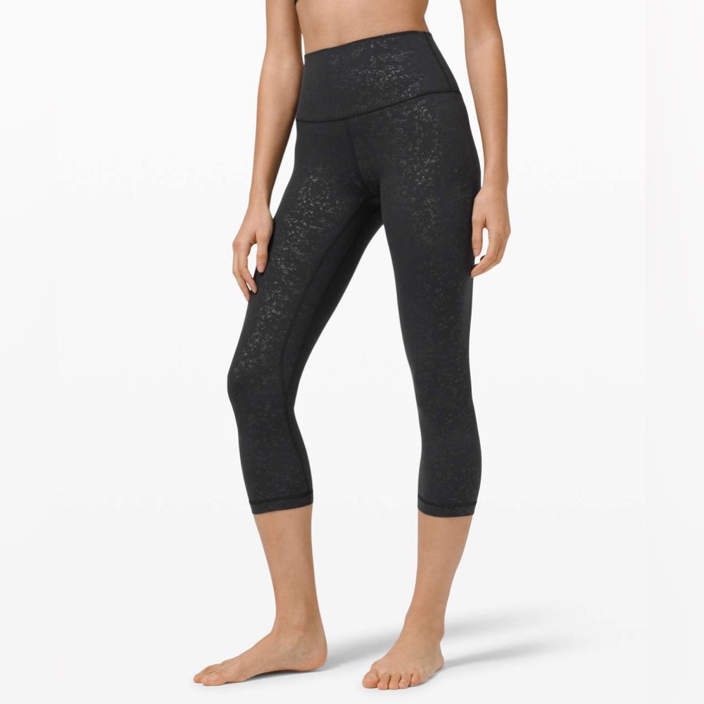 NWT Lululemon Align HR Crop 21”